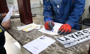 مراحل تعویض پلاک